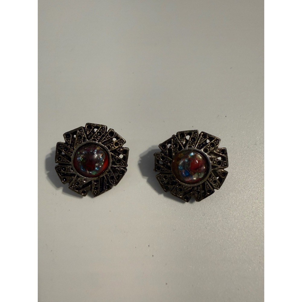 Vintage Japan Clip On Earrings Silver Tone‎ Art Glass Red Blue Cabochon Ornate